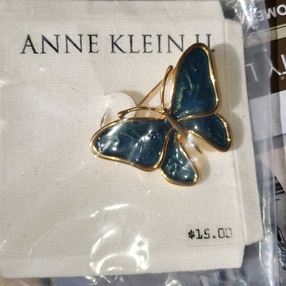 Anne Klein pin